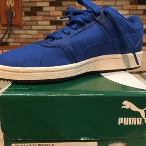Children’s Suede Blue Puma Sneaker